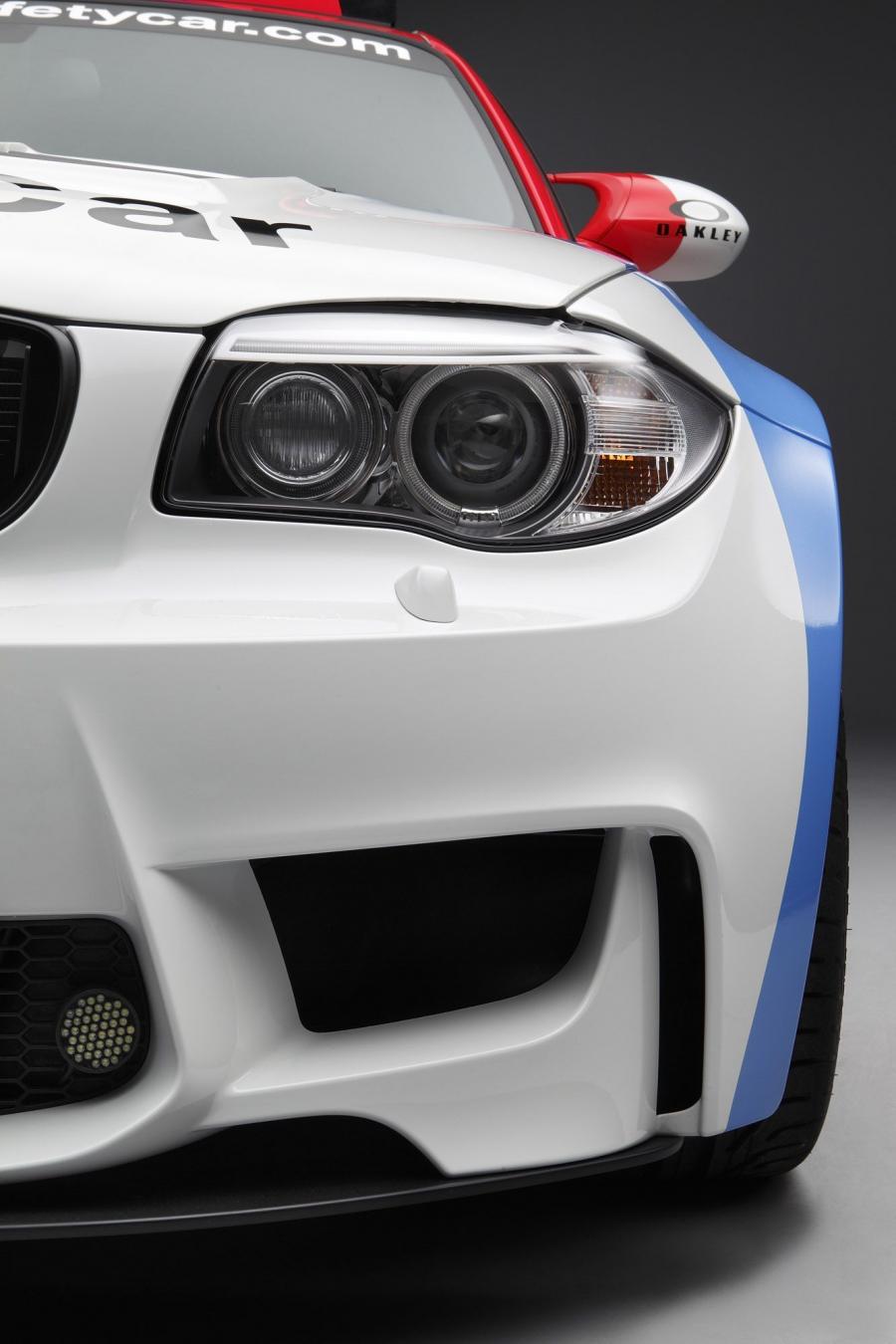  BMW 1-Series M Coupe MotoGP Safety Car 2011 года  (фото 13 из 40)
